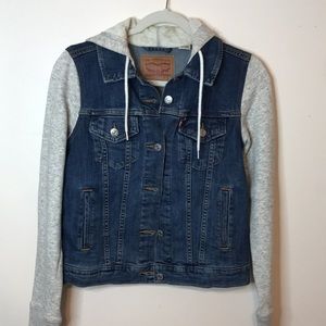 Levi’s Denim or Jeans Jacket with Hoodie